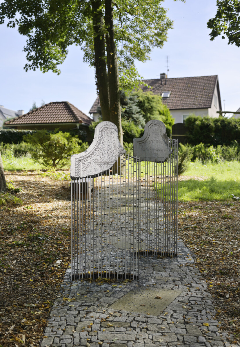 Památník na zničeném židovském hřbitově, Mnichovo Hradiště, foto: Ondřej Polák